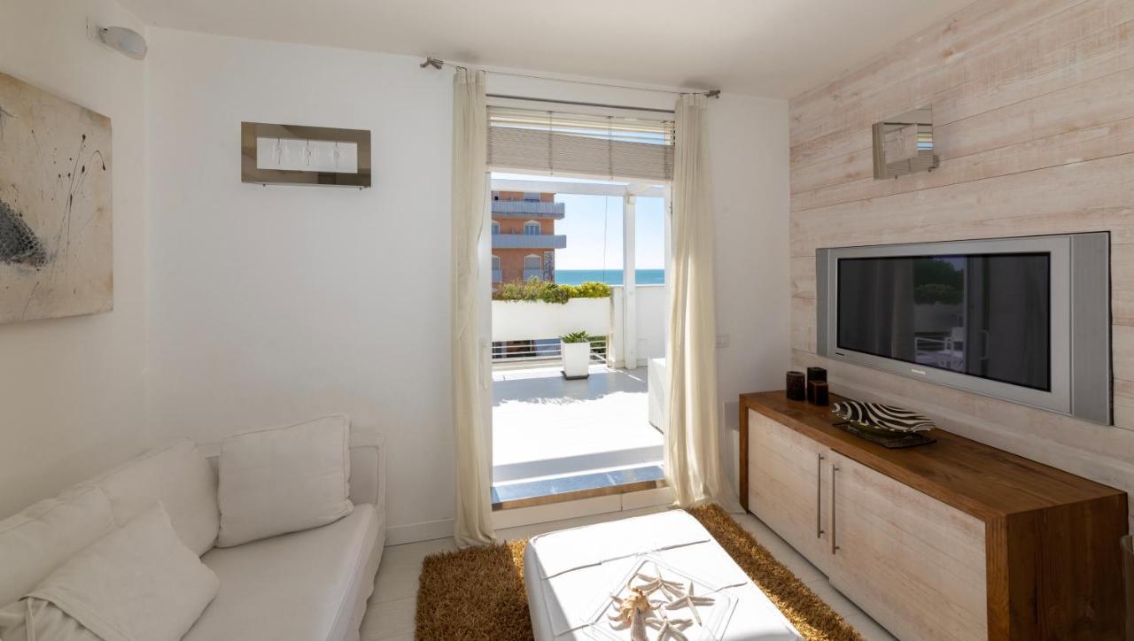 Magnifico Appartamento Dominique Jesolo Lido Carraro Immobiliare - Family Apartments Екстер'єр фото